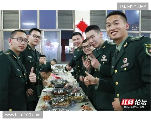 伙头军传奇：锅碗瓢盆里的家国情怀，军营食堂里的烟火英雄